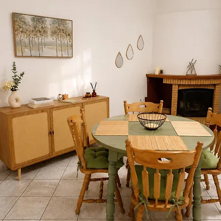 Eva's House